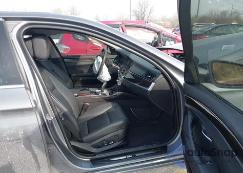 2013 BMW 535I xDrive z USA, uszkodzony, nr VIN WBAFU7C53DDU76138